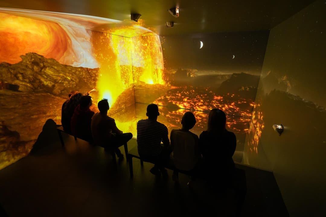 Espai Cràter – Viaje al centro de un volcán interactivo